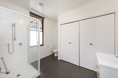 Photo of property in 24 Lombard Street, Palmerston North, 4410