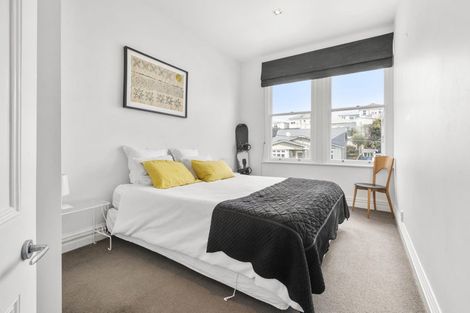 Photo of property in 7 Queen Street, Mount Victoria, Wellington, 6011