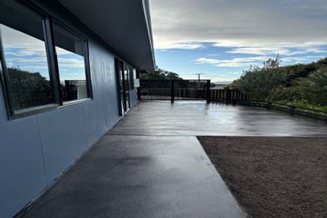 Photo of property in 19 Makora Grove, Paremata, Porirua, 5024