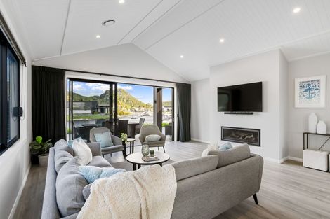 Photo of property in 126 Waterways Parade, Pauanui, Hikuai, 3579