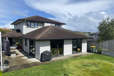 Photo of property in 16 Maylee Crescent, Gulf Harbour, Whangaparaoa, 0930