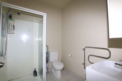 Photo of property in 41d Salisbury Road, Birkdale, Auckland, 0626