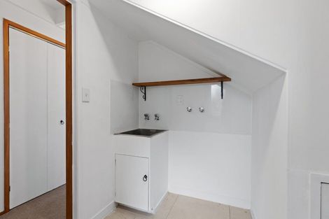 Photo of property in 42 Victory Street, Welcome Bay, Tauranga, 3112