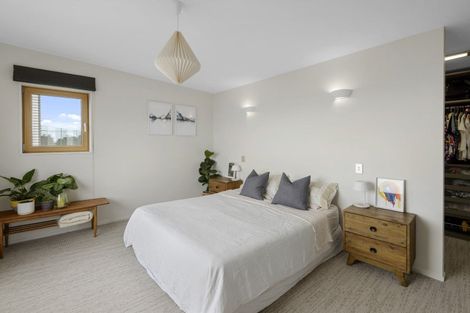 Photo of property in 42 Saint Andrews Hill Road, Mount Pleasant, Christchurch, 8081