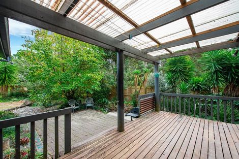 Photo of property in 42 Arodella Crescent, Ranui, Auckland, 0612