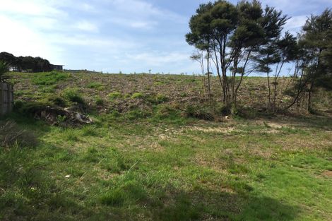 Photo of property in 13 Seabreeze Road, Mangawhai Heads, Mangawhai, 0505