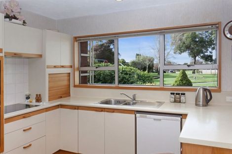 Photo of property in 60 Toorak Avenue, Avonhead, Christchurch, 8042