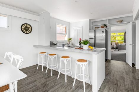 Photo of property in 25 Pulham Crescent, Queenwood, Hamilton, 3210