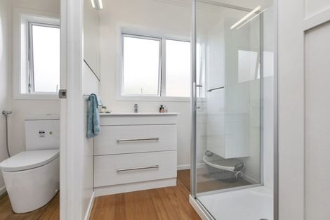 Photo of property in 3/85 Ocean View Road, Hillcrest, Auckland, 0627