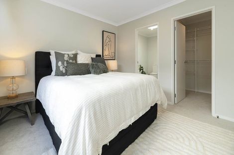 Photo of property in 4 Malbec Place, Huapai, Kumeu, 0810