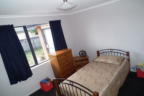 Photo of property in 34 Farnborough Drive, Nawton, Hamilton, 3200