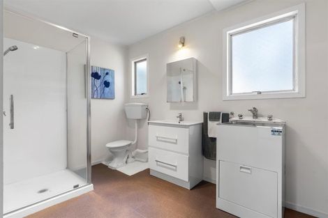 Photo of property in 212 Otahu Road, Whangamata, 3620