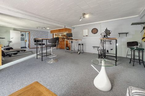 Photo of property in 12 Frank Place, Hillpark, Auckland, 2102