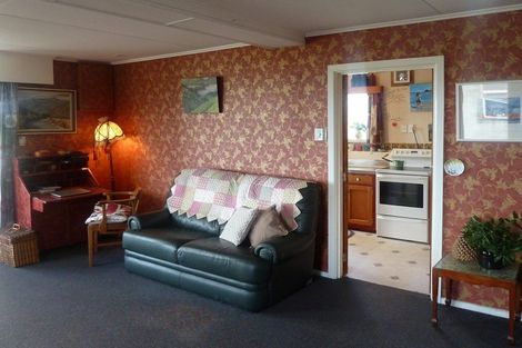 Photo of property in 40 Magdala Street, Kakanui, Oamaru, 9495