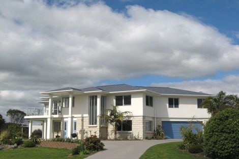 Photo of property in 26 Ohiwa Parade, Ohope, 3121