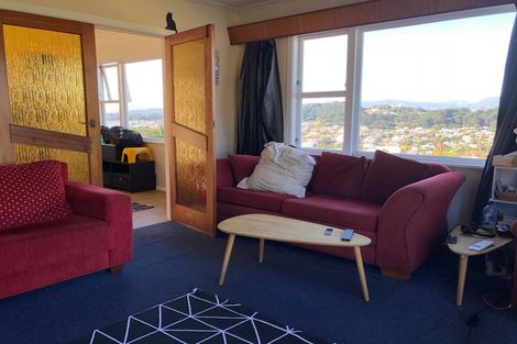 Photo of property in 2/29 Priscilla Crescent, Kingston, Wellington, 6021