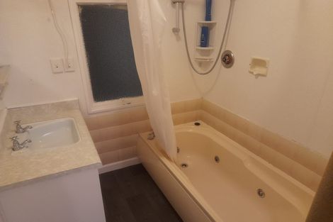 Photo of property in 305 Queens Drive, Windsor, Invercargill, 9810