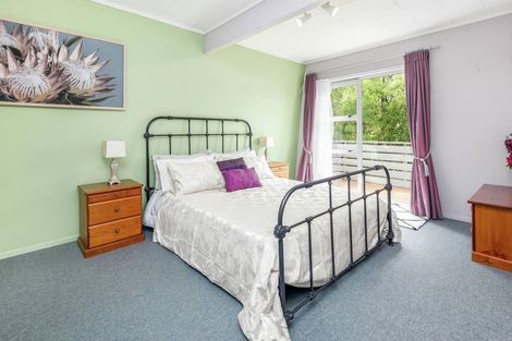 Photo of property in 2/11 Imogene Way, Half Moon Bay, Auckland, 2012