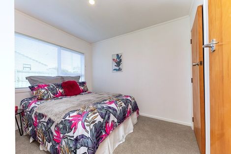 Photo of property in 3/118 Lynwood Road, New Lynn, Auckland, 0600