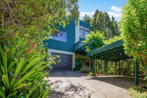 Photo of property in 11 Clinton Road, Tawharanui Peninsula, Warkworth, 0986