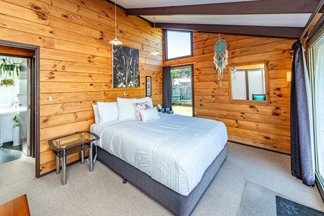 Photo of property in 15 Banks Place, Tawhero, Whanganui, 4501