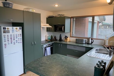 Photo of property in 21 Angel Way, Stanmore Bay, Whangaparaoa, 0932