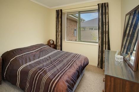 Photo of property in 21 Woodstock Place, Stoke, Nelson, 7011