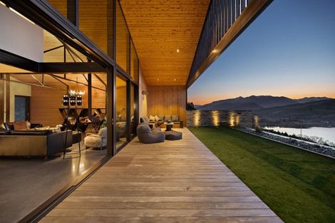 Photo of property in 68 Sicilian Lane, Lake Hayes, Queenstown, 9371