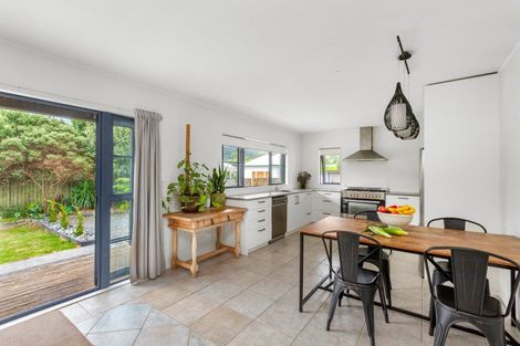 Photo of property in 49 Matakana Valley Road, Matakana, Warkworth, 0985