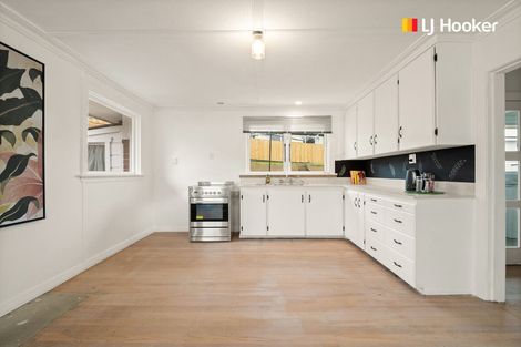 Photo of property in 148 Main South Road, Green Island, Dunedin, 9018