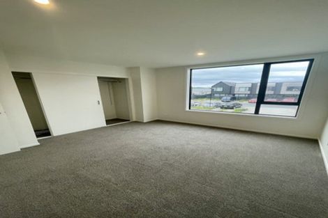 Photo of property in 15a Cuba Street, Petone, Lower Hutt, 5012