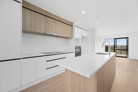 Photo of property in 7 Falcon Crescent, Hobsonville, Auckland, 0618