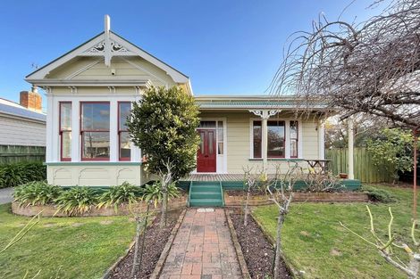 Photo of property in 46 Lombard Street, Palmerston North, 4410