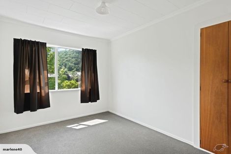 Photo of property in 45 Dorset Street, Picton, 7220