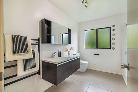 Photo of property in 103 Zanders Road, Helensville, Waimauku, 0882