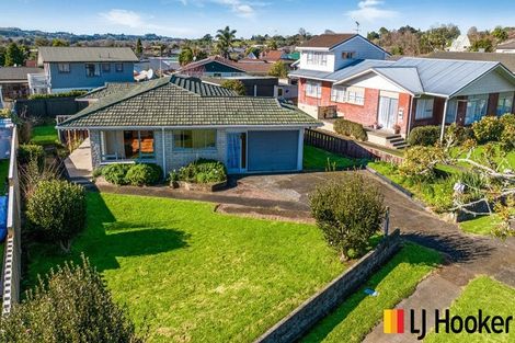 Photo of property in 236 Queen Street, Pukekohe, 2120