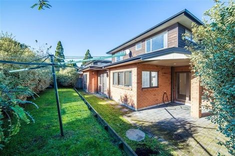 Photo of property in 16f Lincoln Road, Henderson, Auckland, 0610