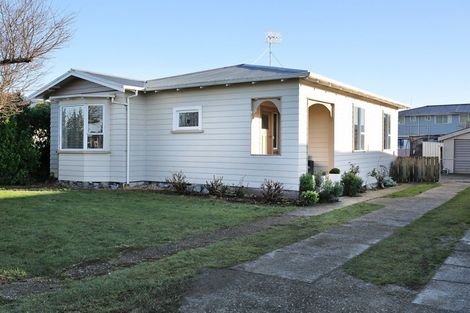 Photo of property in 364 Tay Street, Turnbull Thomson Park, Invercargill, 9810