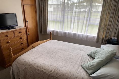 Photo of property in 145 Miranda Street, Stratford, 4332