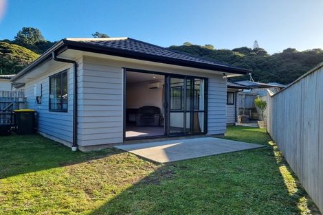 Photo of property in 30b Moonsail Drive, Whitby, Porirua, 5024