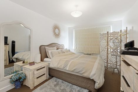 Photo of property in 60 Hamilton Avenue, Ilam, Christchurch, 8041