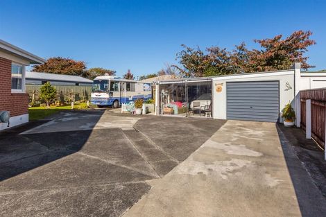Photo of property in 634 Queen Street East, Levin, 5510