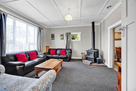 Photo of property in 15 High Street, Eltham, 4322