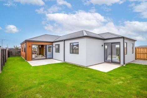 Photo of property in 19 Cassia Way, Rolleston, 7614