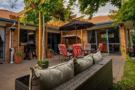 Photo of property in 1 Shadbolt Drive, Leamington, Cambridge, 3432