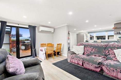 Photo of property in 73 Harvey Street, Grasmere, Invercargill, 9810