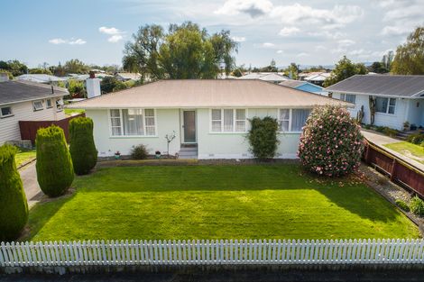 Photo of property in 17 Cavendish Crescent, Awapuni, Palmerston North, 4412