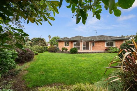 Photo of property in 6 Cabeleigh Drive, Helensville, 0800