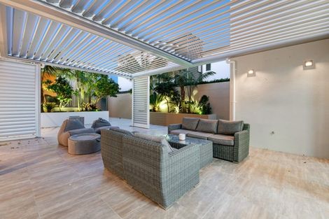 Photo of property in 32 Rue D' Amarres, Gulf Harbour, Whangaparaoa, 0930