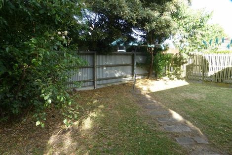 Photo of property in 1/11 Maidstone Road, Ilam, Christchurch, 8041